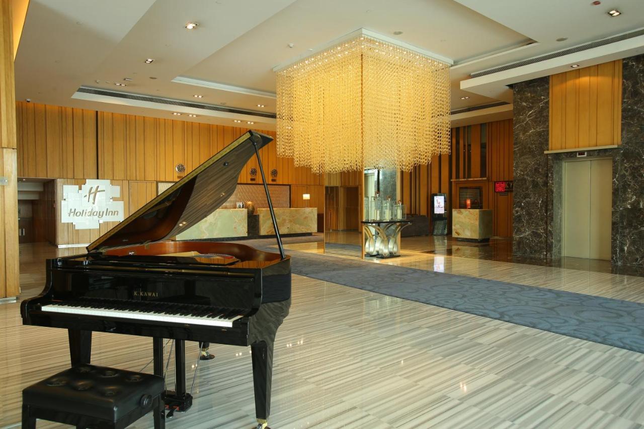 ฮอลิเดย์ อินน์ นิวเดลี มยูรวิหาร นอยดา ภายนอก รูปภาพ Lobby