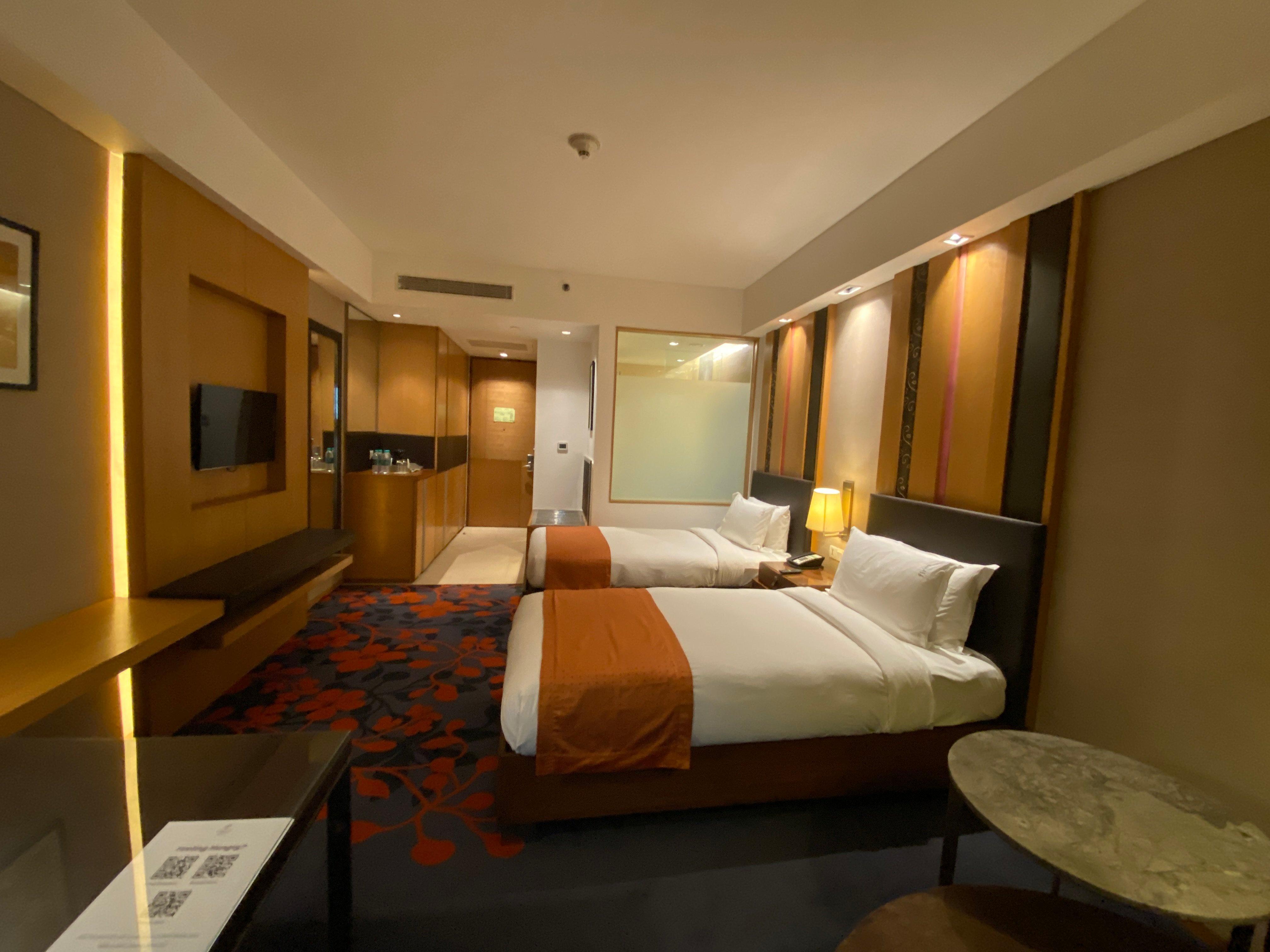 ฮอลิเดย์ อินน์ นิวเดลี มยูรวิหาร นอยดา ภายนอก รูปภาพ Deluxe room