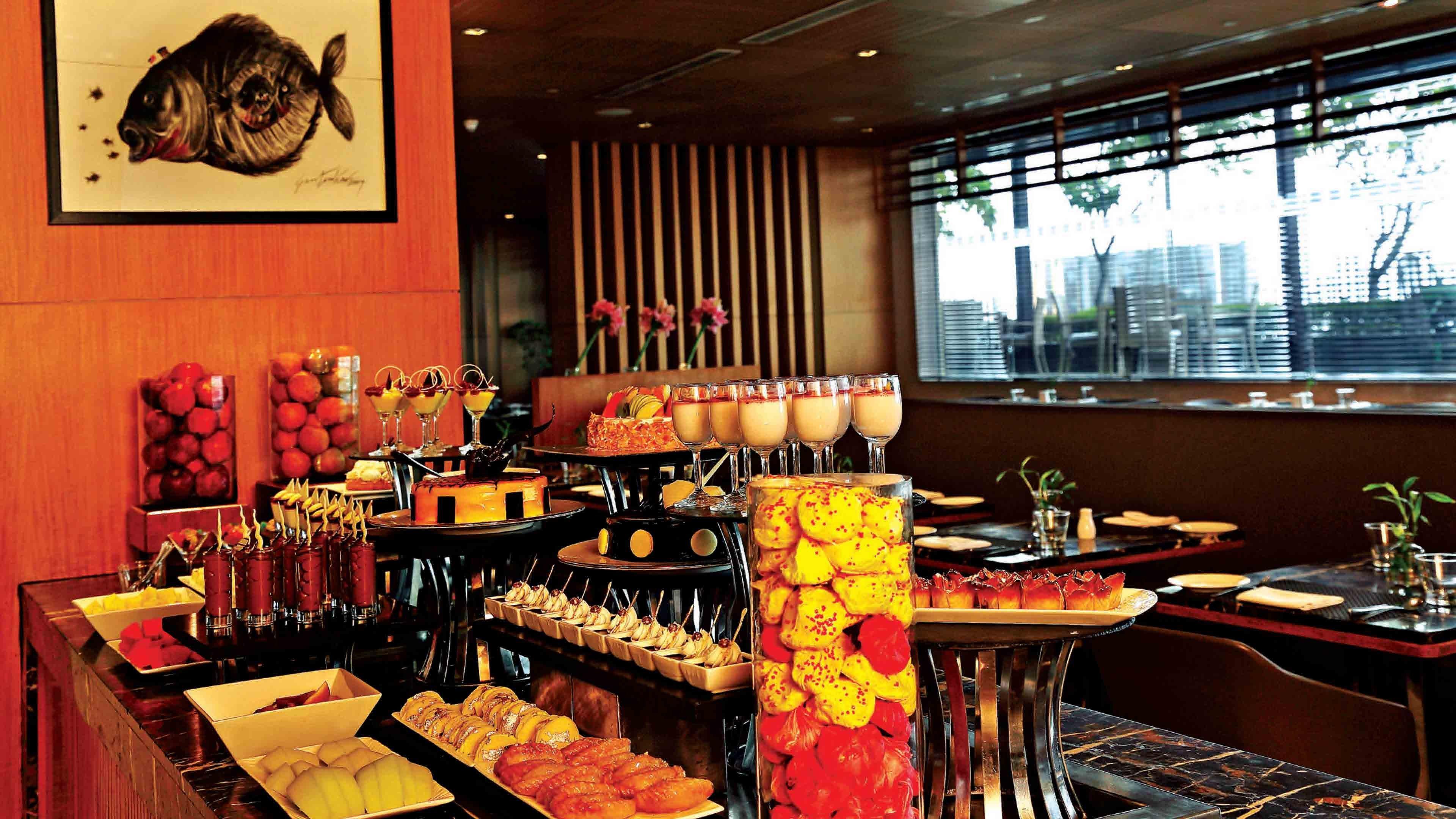 ฮอลิเดย์ อินน์ นิวเดลี มยูรวิหาร นอยดา ภายนอก รูปภาพ A buffet at a hotel