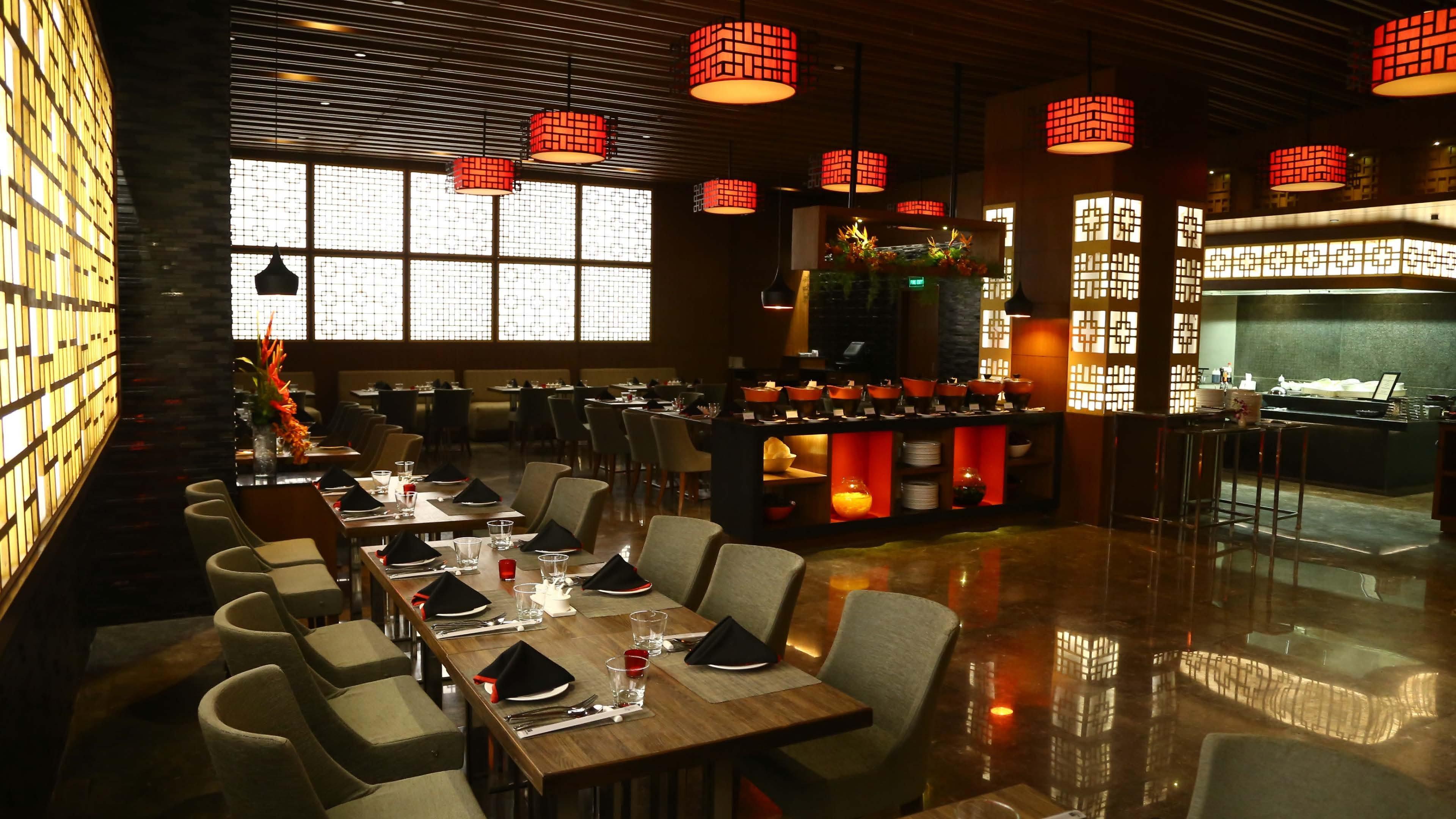 ฮอลิเดย์ อินน์ นิวเดลี มยูรวิหาร นอยดา ภายนอก รูปภาพ The restaurant