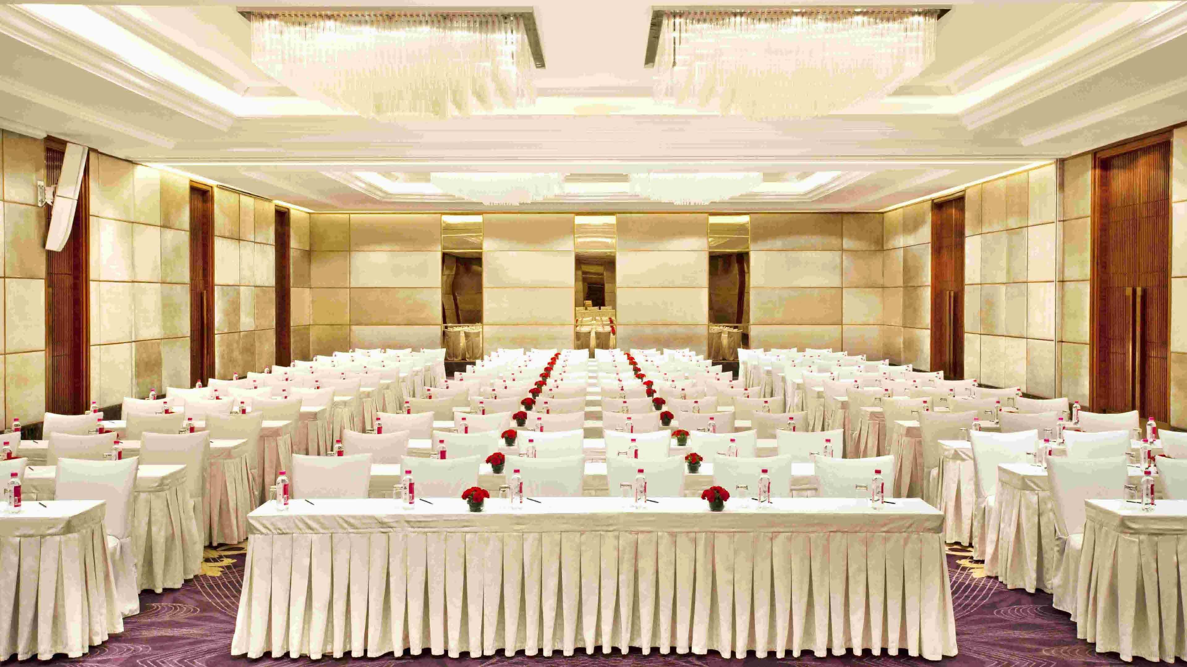 ฮอลิเดย์ อินน์ นิวเดลี มยูรวิหาร นอยดา ภายนอก รูปภาพ The Grand Ballroom