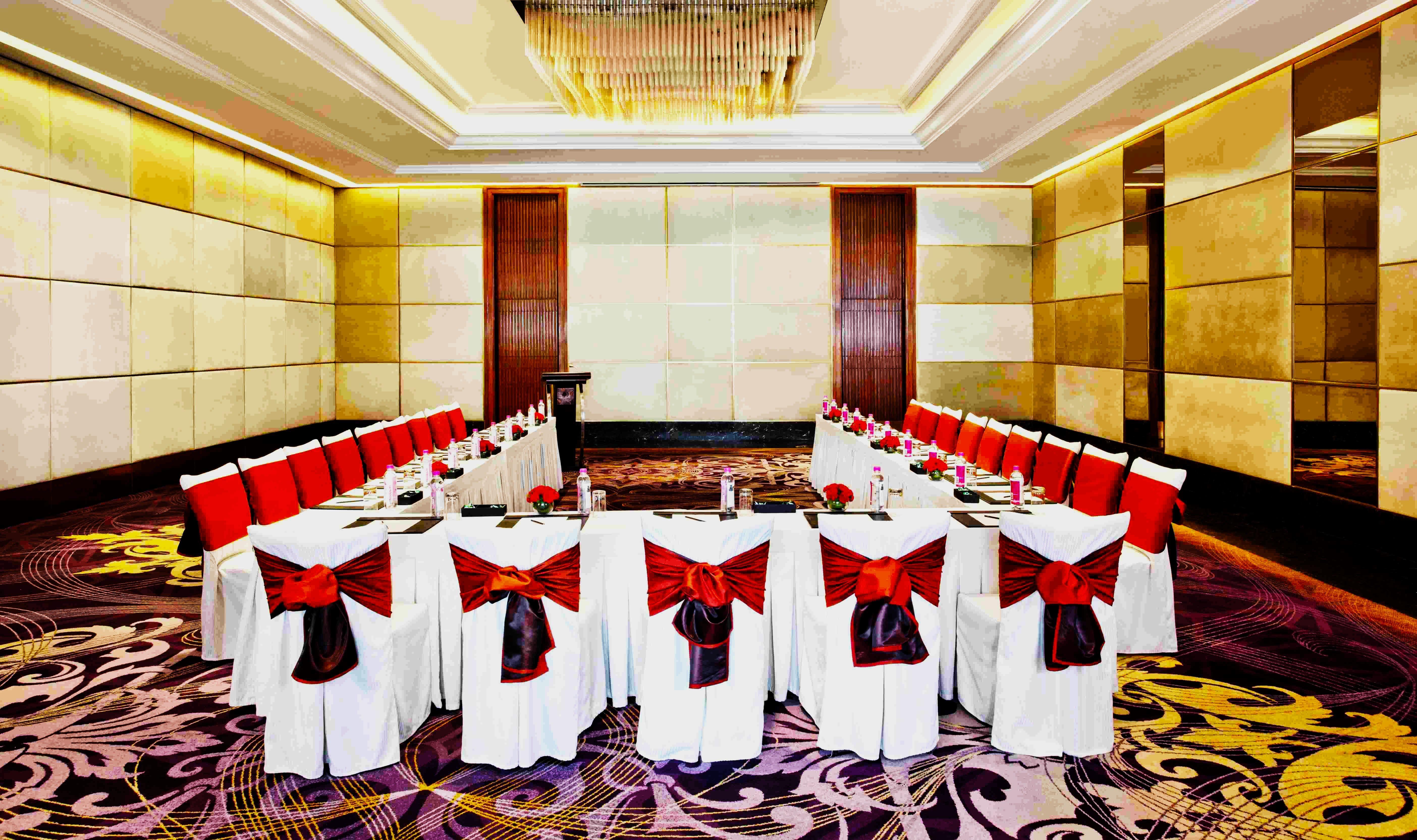 ฮอลิเดย์ อินน์ นิวเดลี มยูรวิหาร นอยดา ภายนอก รูปภาพ Meeting room